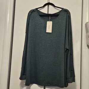 BloomChic Long Sleeve Top with Button Accents 22-24 (3x)